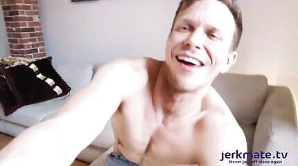 Ethan Chase Cums All Over Himself Live On Jerkmate Tv