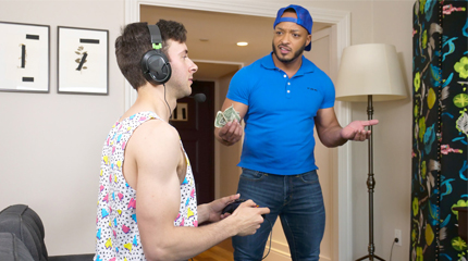 Gamer Twink Uses Tight Ass To Tip Delivery Driver