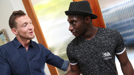 Horny bi-curious boi using hookup app