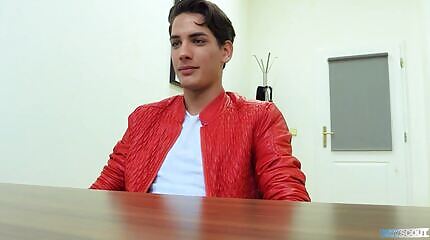 Cute Str8 Model Gets Fucked By The Agent